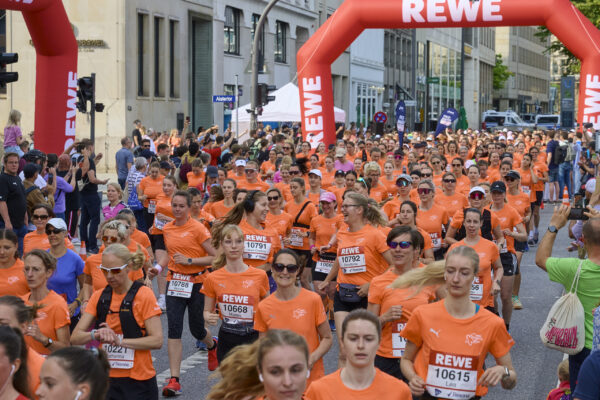 25-06-15_Womens-Run_013