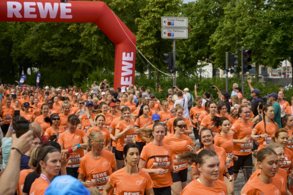 25-06-15_Womens-Run_141