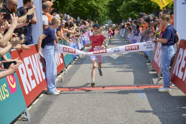 25-06-15_Womens-Run_213